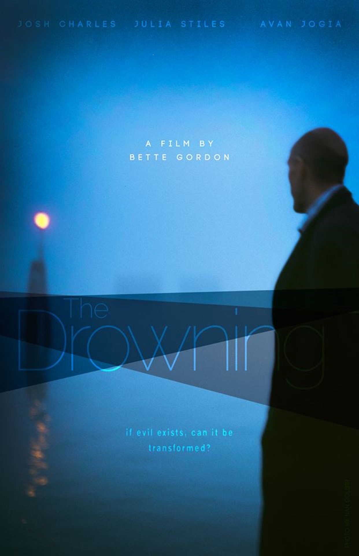 Nonton film The Drowning layarkaca21 indoxx1 ganool online streaming terbaru