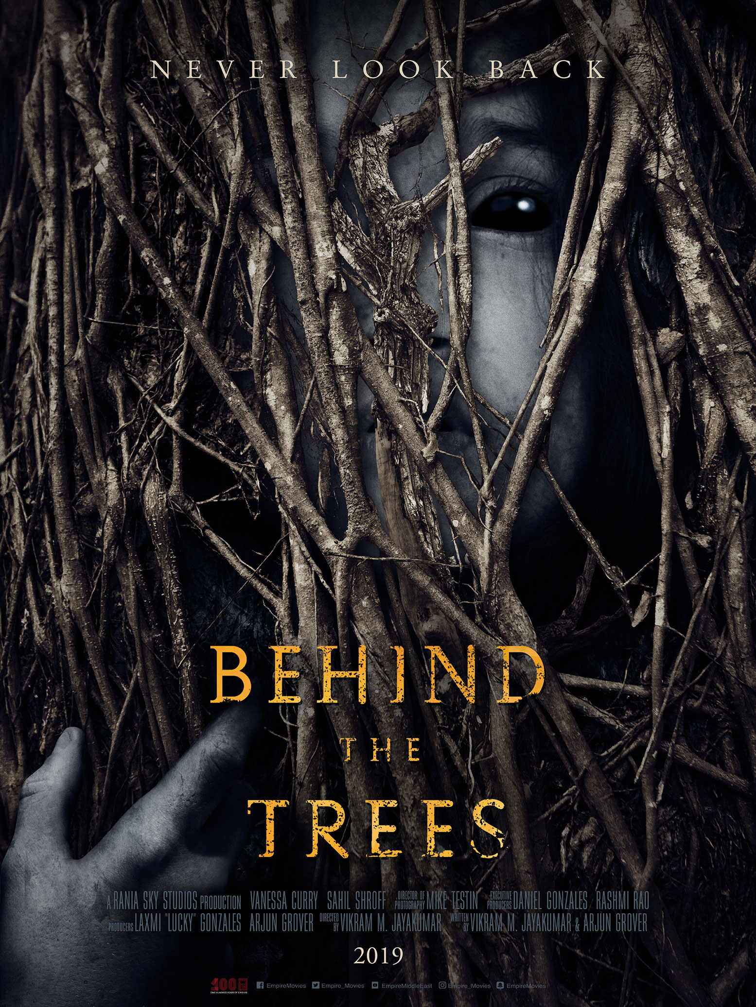 Nonton film Behind the Trees layarkaca21 indoxx1 ganool online streaming terbaru